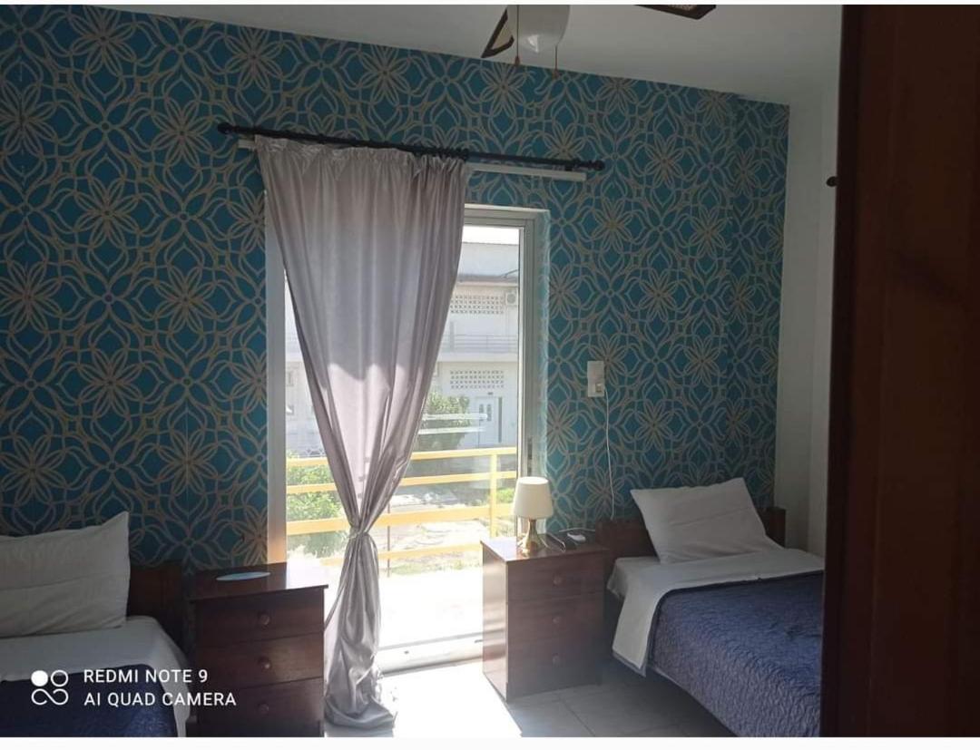 Blu Apartment Glifa  Bagian luar foto