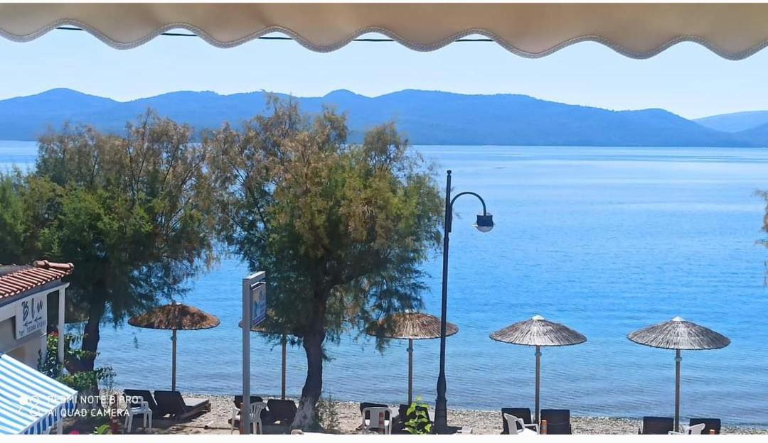 Blu Apartment Glifa  Bagian luar foto